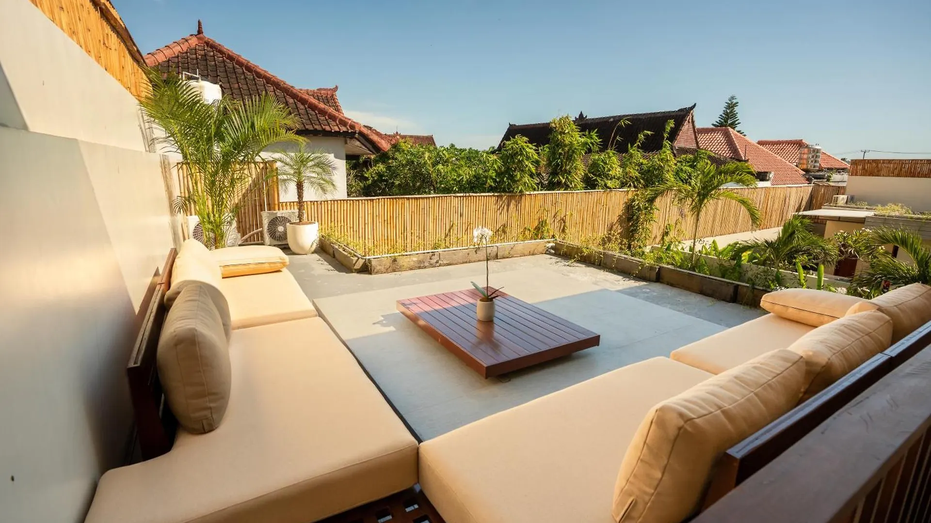 New! 3Bdr Hnrr Villa Umalas Kerobokan