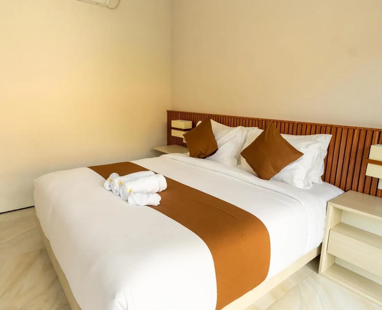 New! 3Bdr Hnrr Villa Umalas Kerobokan  0*, Kerobokan (Bali) Indonesia